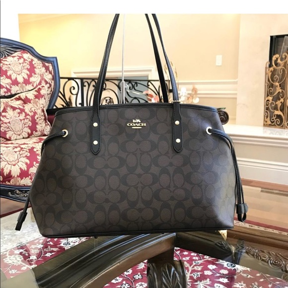 Authentic Coach drawstring handbag&wallet set - Picture 8 of 8